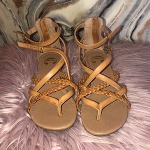 Women’s braided sandal